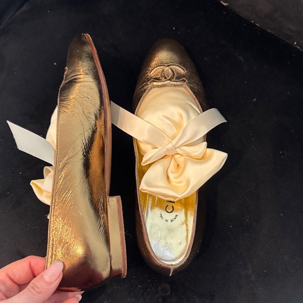 CHANEL Ballet Flats Vintage Gold Size 35 - Picture 5 of 5